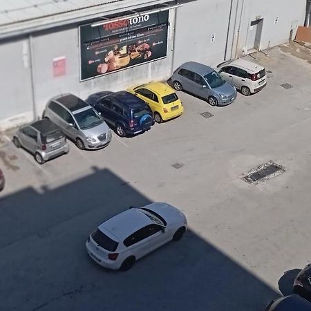 B & B Civico 6 Rooms Σαλέρνο Εξωτερικό φωτογραφία