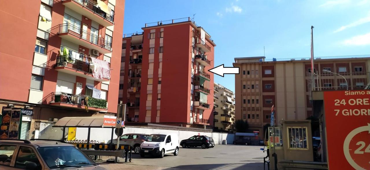 B & B Civico 6 Rooms Σαλέρνο Εξωτερικό φωτογραφία